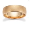 Trauringe mit Struktur und Diamanten in unterschiedlichen Farben Design