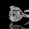 Verlobungsring in 750/-Weißgold mit Labor Diamanten