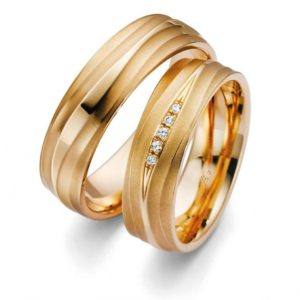 Trauringe besonderes Design in Gelbgold