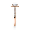 Eleganter Verlobungsring mit vielen Diamanten Rotgold