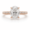 Verlobungsring mit Ovalem Diamant