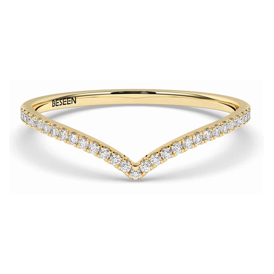 Schlichter Ring mit ca. 60 runden Diamanten 1 Schlichter Ring mit ca. 60 runden Diamanten