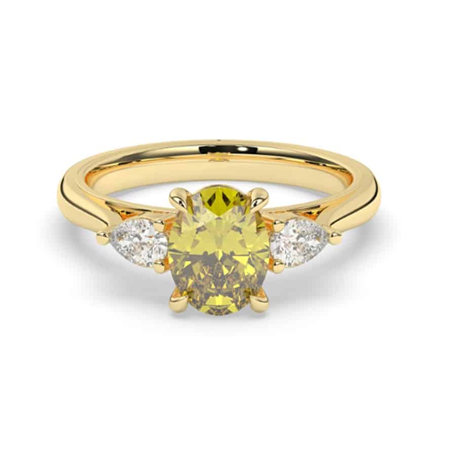 Wunderschöner Dreistein-Ring mit 1,5 Karat ovalem Mittelstein, fancy gelbe Farbe VVS-Klarheit. IGI-zertifiziert 1 Wunderschöner Dreistein-Ring mit 1,5 Karat ovalem Mittelstein, fancy gelbe Farbe VVS-Klarheit. IGI-zertifiziert