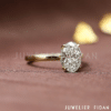 Nathan Verlobungsring mit ovalem Diamanten