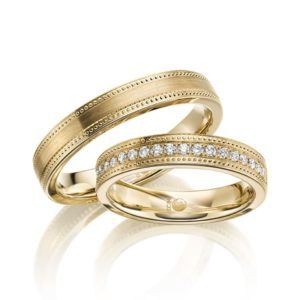 Trauringe Besonderes Design Perlfugen Gelbgold