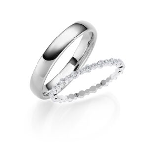 Trauringe mit Fancy Memoire Ring in Weißgold und Platin