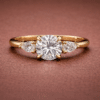 Flora Verlobungsring in 750/- Gelbgold mit Labor Diamanten